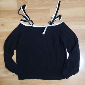 Ann taylor cold shoulder cropped sweater